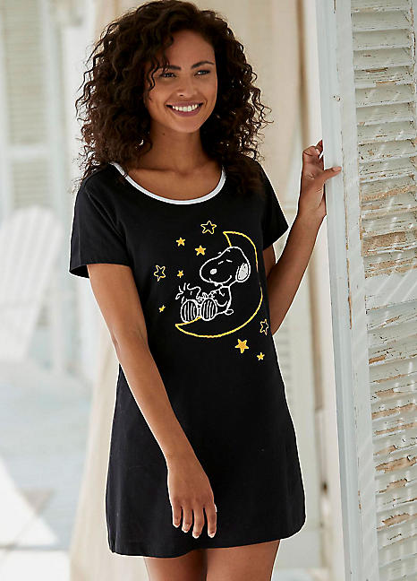 Peanuts Snoopy Sleepshirt